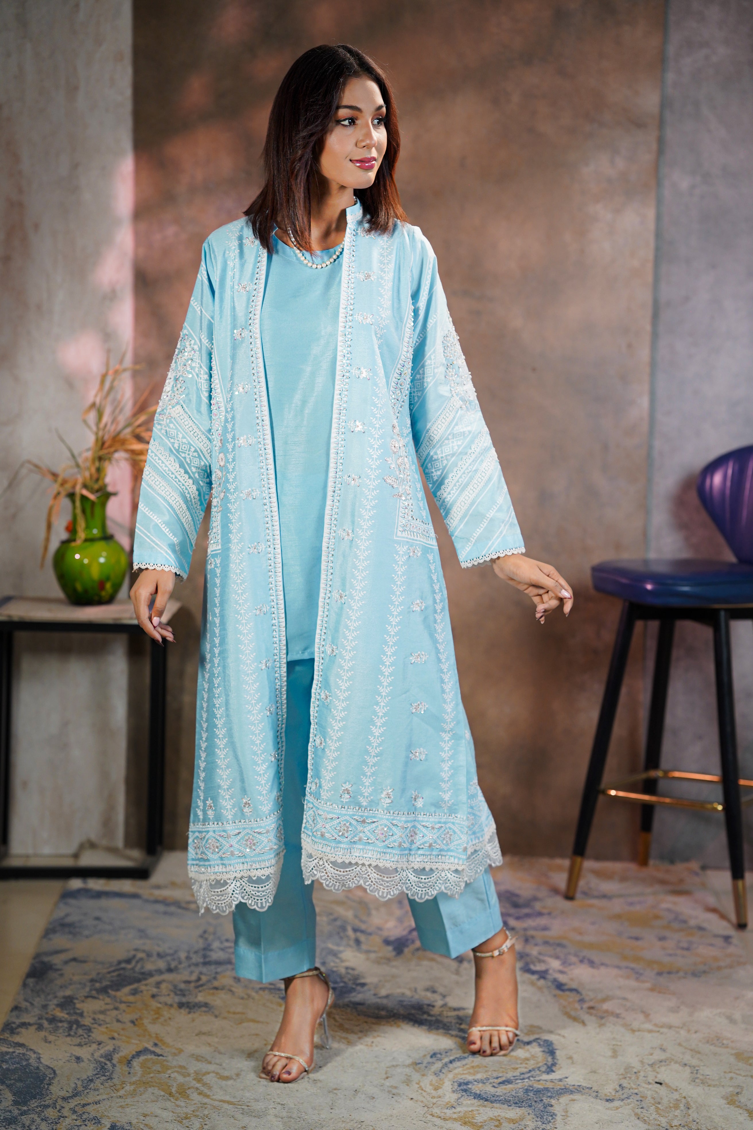 Sky Lace Abaya – Elegant Embroidered Two-Piece Set