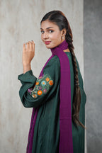 Emerald Bloom Abaya – Hand-Embroidered Floral Elegance